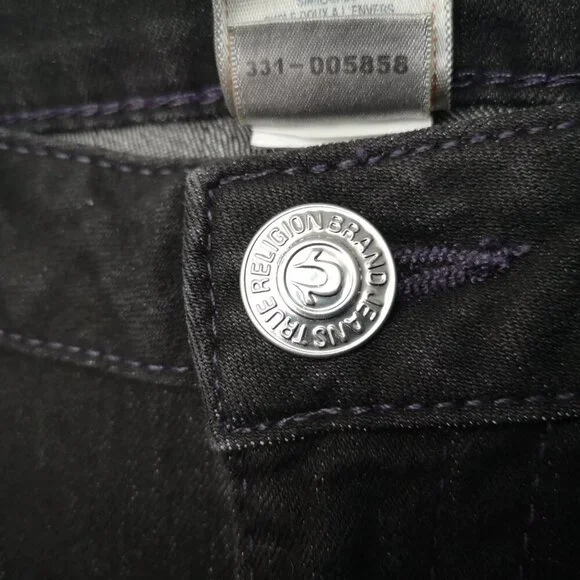 True Religion Ladies Size 31 Black World Tour Skinny Jeans w/ Purple Stitching - Picture 10 of 13